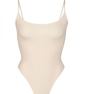 SKIMS Fits everybody cami bodysuit